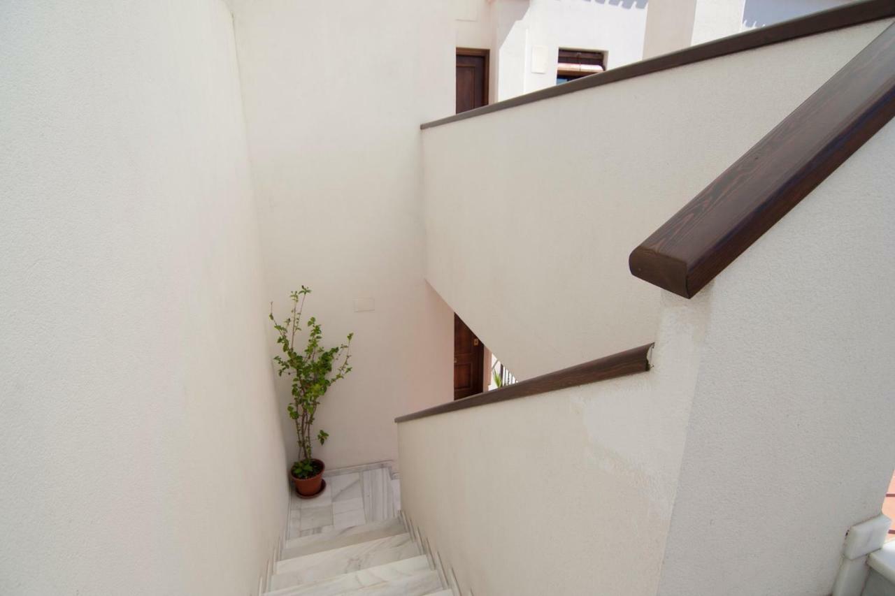 Apartamentos La Ribera Kordoba Bagian luar foto