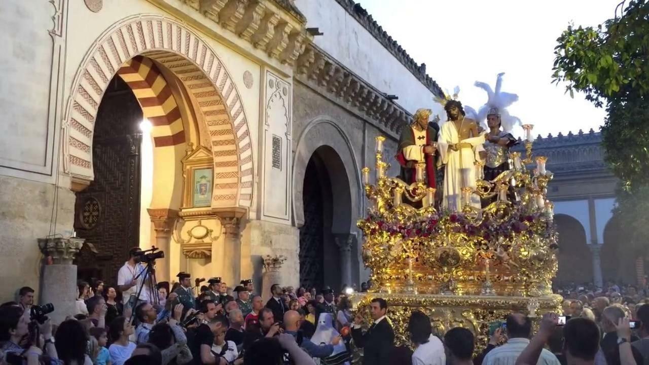 Apartamentos La Ribera Kordoba Bagian luar foto